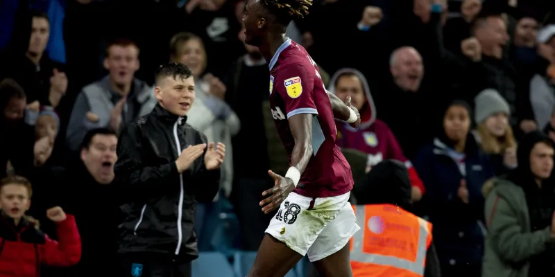 Đánh giá sức mạnh của Preston North End và Aston Villa